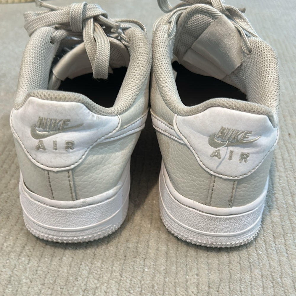 Nike Airforce Ones - Picture 3 of 5